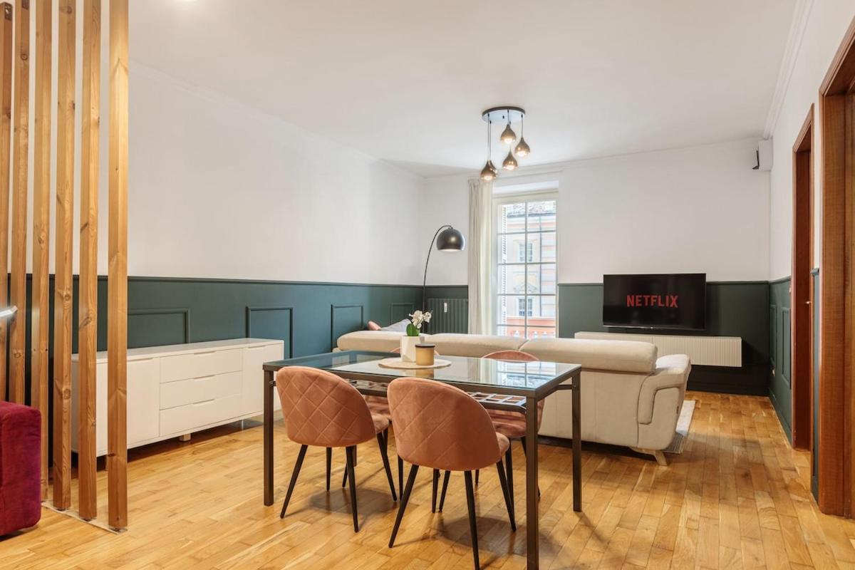 Apartment Palais Couronne